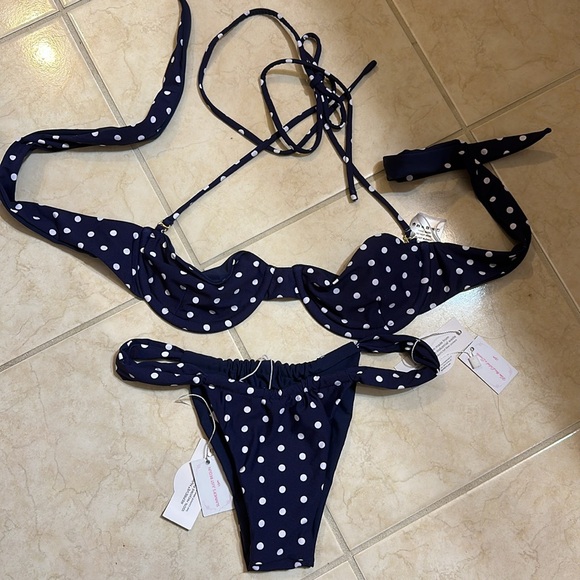 VDM India Reversible Top & Bottom - Picture 2 of 5